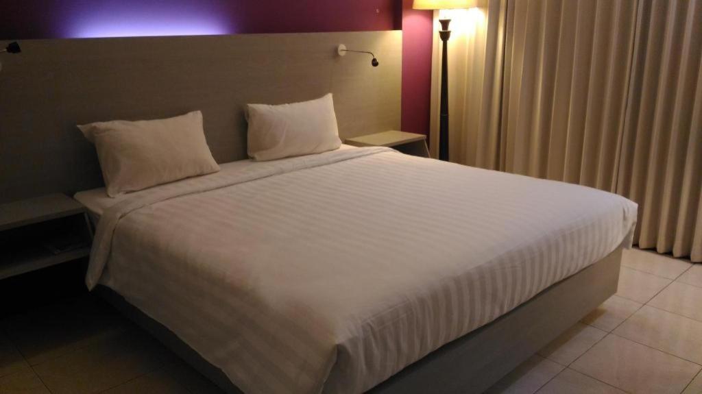 Kharisma Hotel 茉莉芬 外观 照片