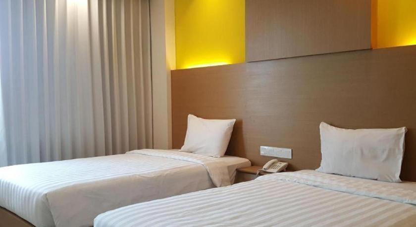 Kharisma Hotel 茉莉芬 外观 照片