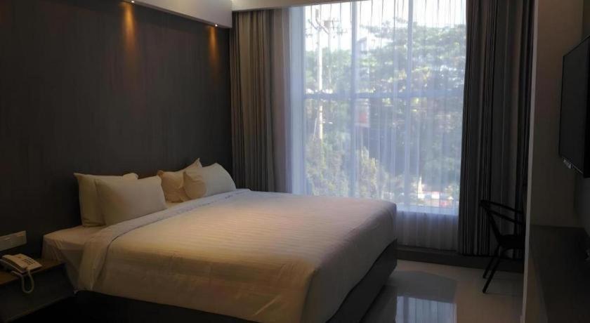 Kharisma Hotel 茉莉芬 外观 照片